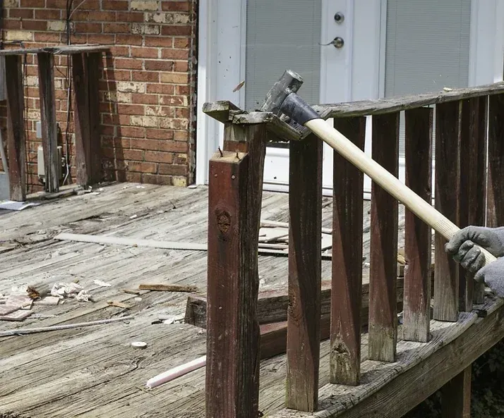 DeckDemolition11 1200h